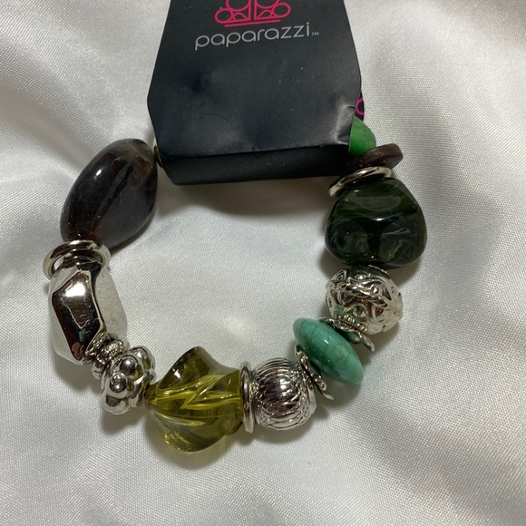 paparazzi Jewelry - Chunky style blockbuster bracelet from paparazzi